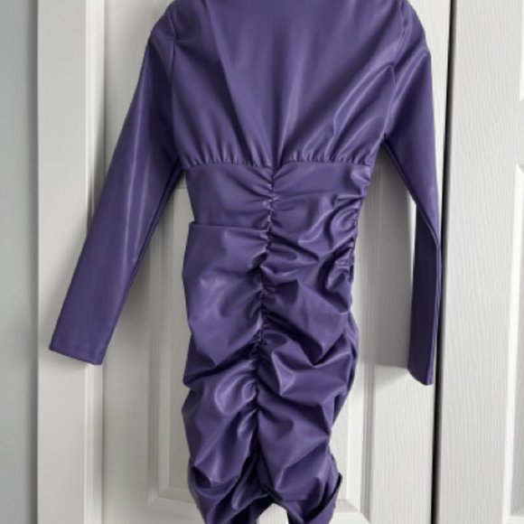 Zara faux leather dress - Picture 5 of 10